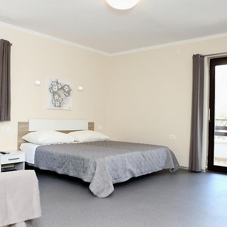 Spacious Izola Apartment SL Exterior foto